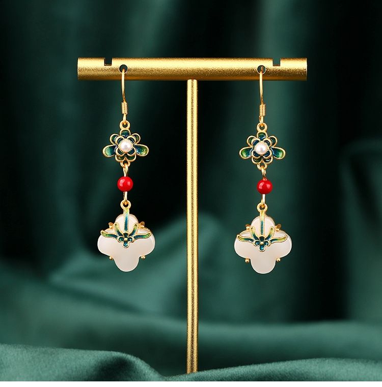 CP150 Four-leaf Clover Jade Earrings
