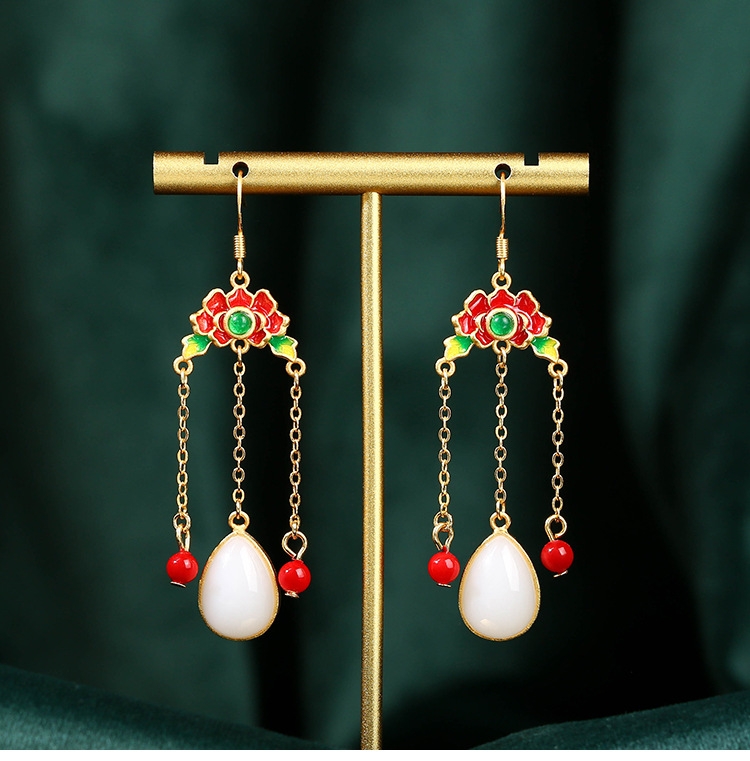 CP936 Tassel Jade Earrings