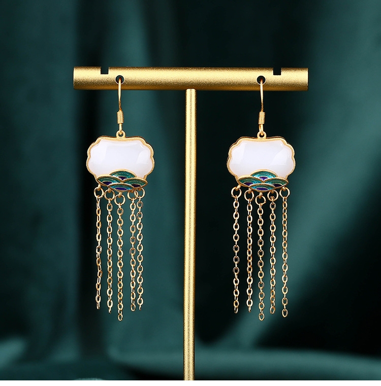CP419 Longs Tassel Jade Earrings