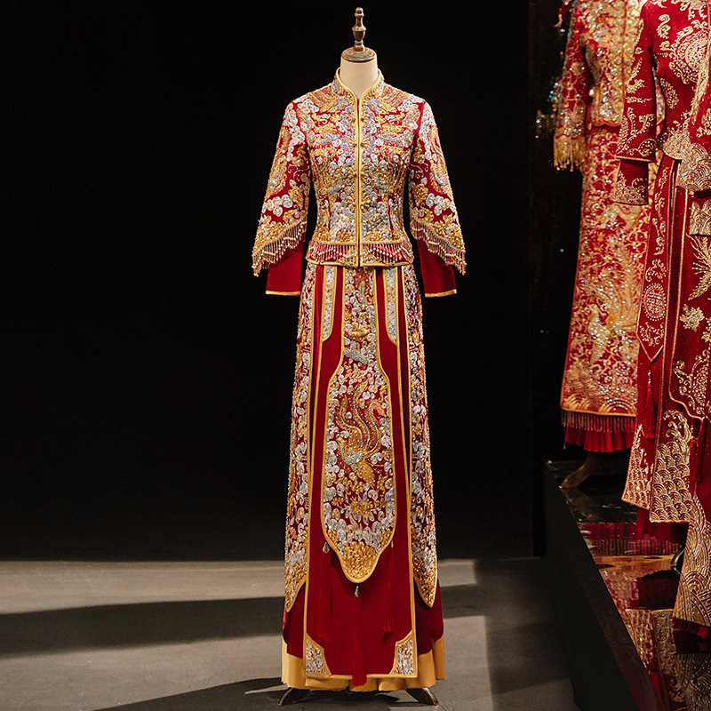 HQ-001 Xiu He Wedding Dress With Diamonds