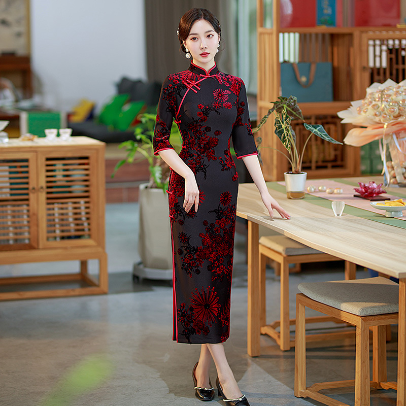 CW13903 Mother Canary Cheongsam Dress