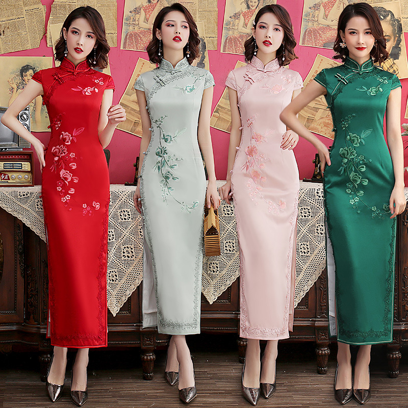 8140 Cheongsam with embroidery