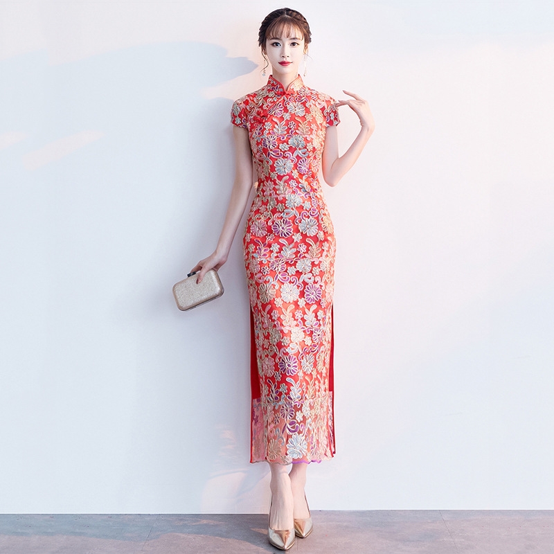 Q75 Cheongsam with embroidery