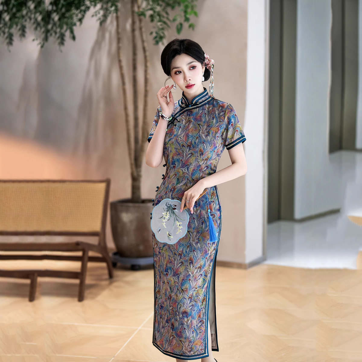 C5623 Classical Silk Cheongsam Dress