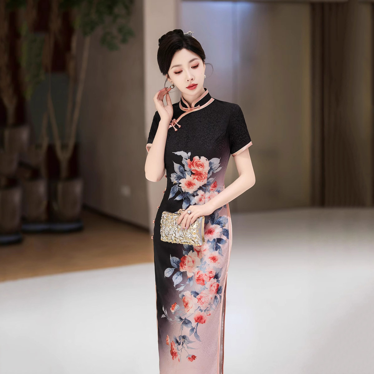 C5566 Classical Silk Cheongsam Dress