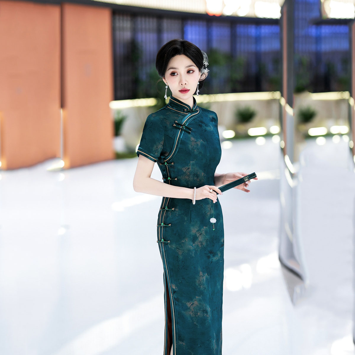 C5590 Classical Silk Cheongsam Dress