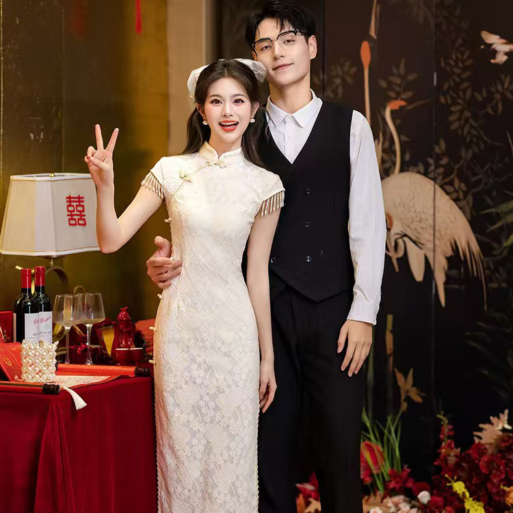 3620 New white wedding dress