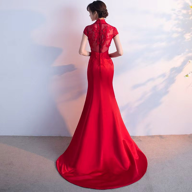 375 red long style wedding dress with train