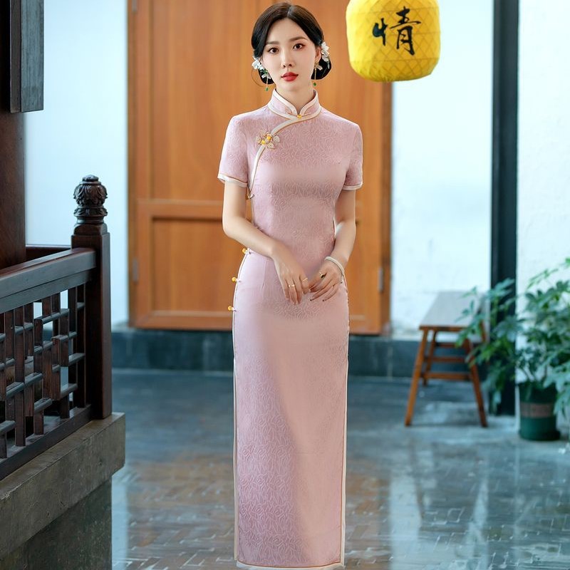 C3096 Chinese Traditonal Silk Cheongsam