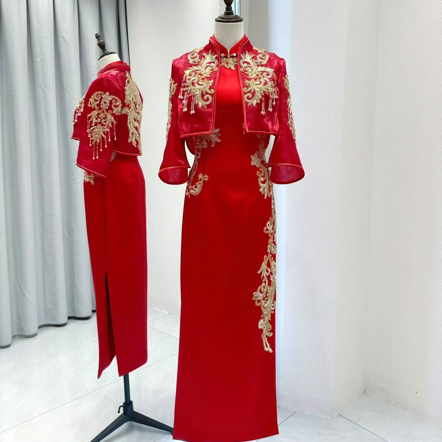 Q2608 Traditional Bridal Gown Wedding Dress